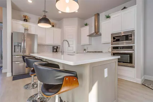 920 Timber Ridge Drive, Justin, TX 76247