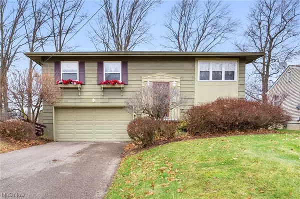 4686 Burkey, Youngstown, OH 44515