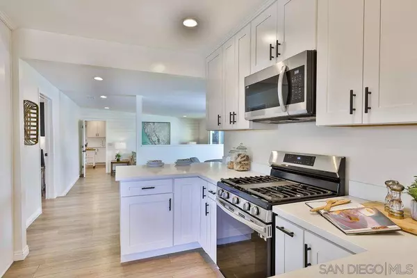 1986 Venice Street, San Diego, CA 92107