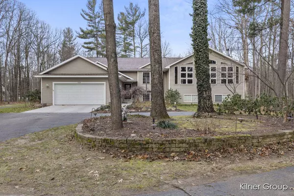 5969 Greeley NE Avenue, Rockford, MI 49341