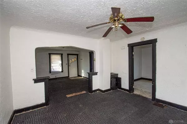 1048 Walton Avenue, Dayton, OH 45402