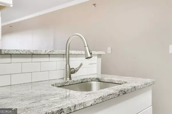 795 Hammond DR #1711, Atlanta, GA 30328