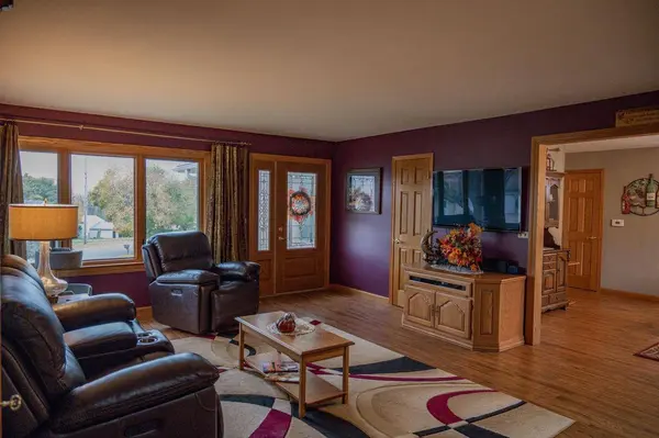 1551 N Dewey Avenue, Reedsburg, WI 53959