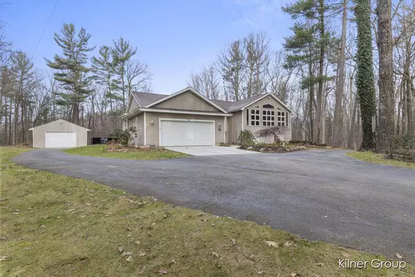 5969 Greeley NE Avenue, Rockford, MI 49341