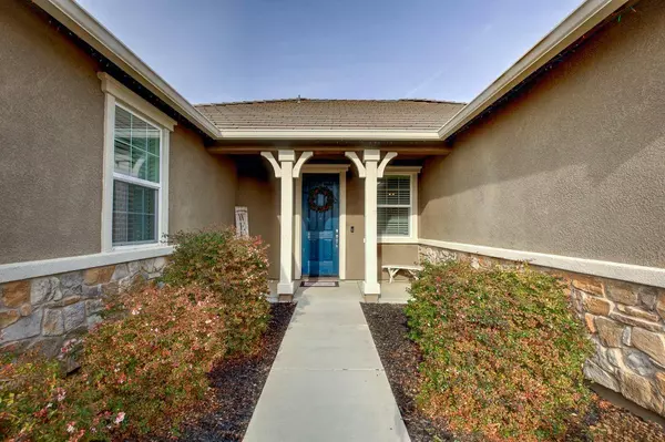 888 Ellis Circle, Galt, CA 95632