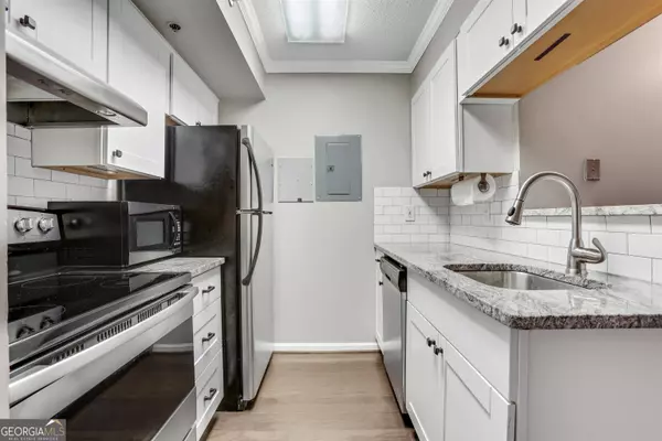 795 Hammond DR #1711, Atlanta, GA 30328