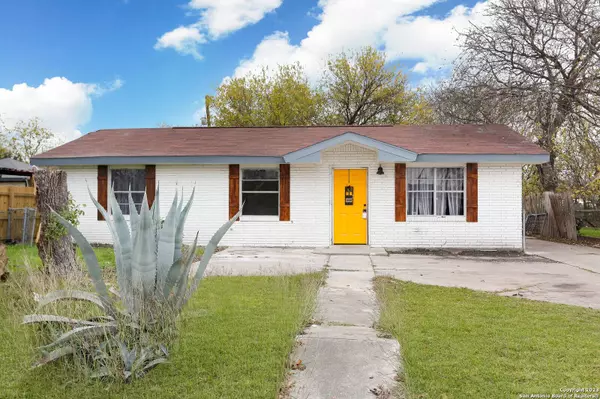 131 Park Plaza, San Antonio, TX 78237