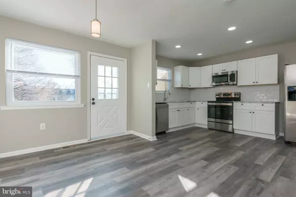 292 ANGLESEY TER, West Chester, PA 19380