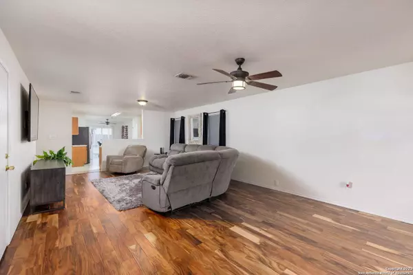 11031 Geneva Ford, San Antonio, TX 78254