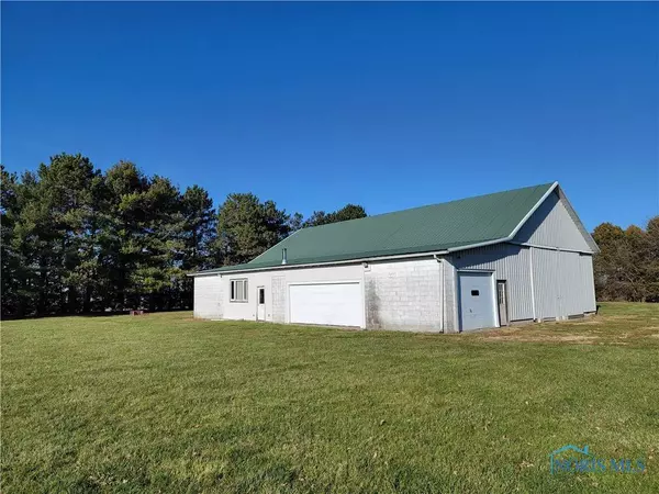 17383 Otsego PIKE, Bowling Green, OH 43402