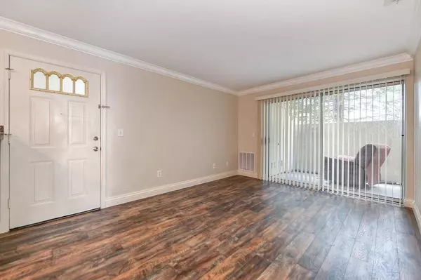 8020 Walerga RD, Antelope, CA 95843