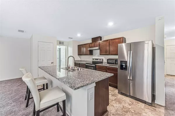 2260 TWIN FLOWER LN, Sanford, FL 32771