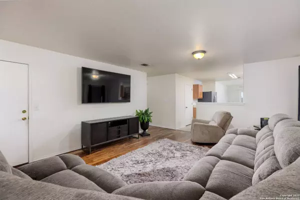 11031 Geneva Ford, San Antonio, TX 78254