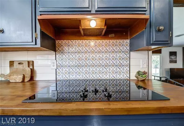 2612 Gilmary Avenue, Las Vegas, NV 89102