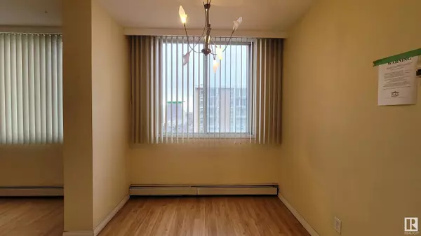 #1210 9909 104 ST NW, Edmonton, AB T5K 2G5