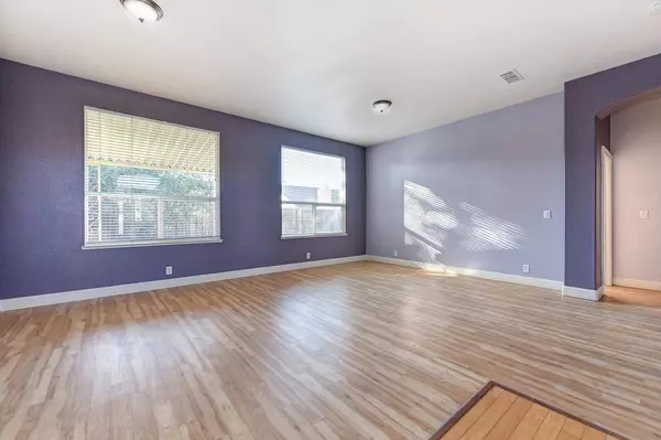 2072 Shropshire ST, Roseville, CA 95747