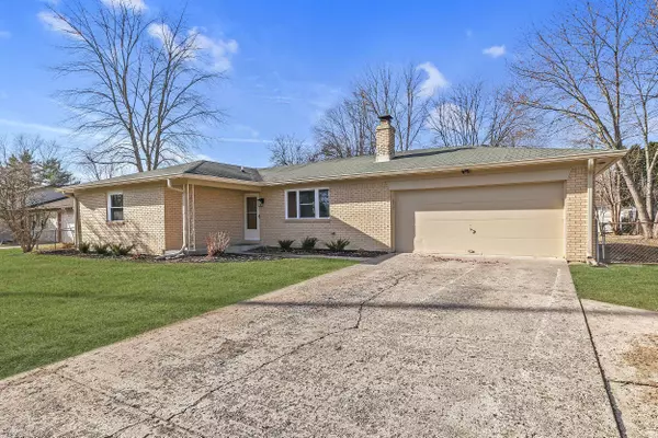 7902 S Sherman DR, Indianapolis, IN 46237