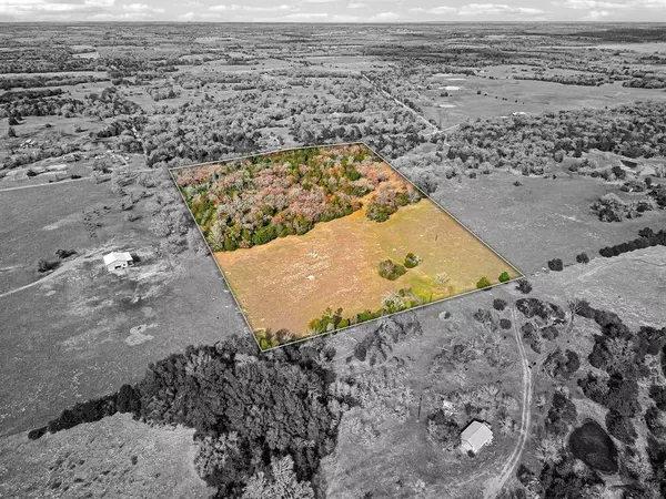 3896 County Road 326, Lexington, TX 78947