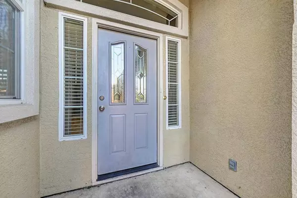 2072 Shropshire ST, Roseville, CA 95747