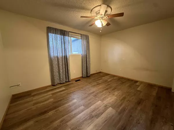 412 Morningside St, Medford, OR 97501