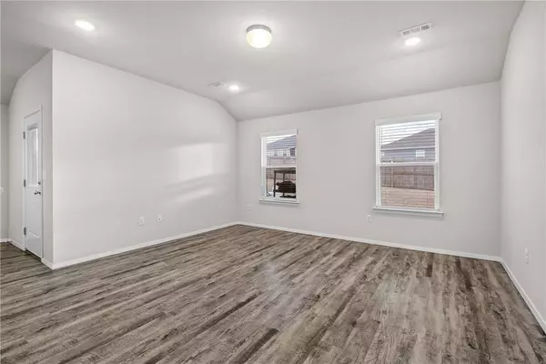 230 Colton Street, Huntsville, AR 72740