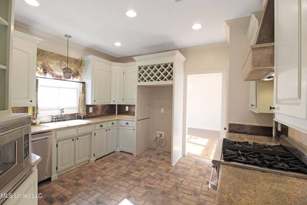 136 Reserve Crossing, Madison, MS 39110