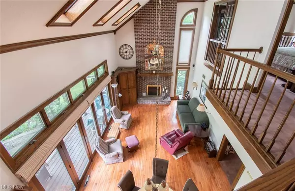 347 State Route 14, Columbiana, OH 44408