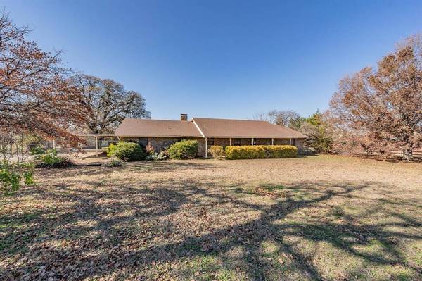 450 Briarwood Drive, Southlake, TX 76092