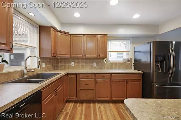 4487 SHELDON Lane, Flint, MI 48507