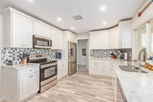 902 W Curry Street, Chandler, AZ 85225