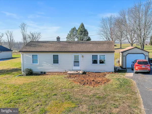 283 BEAGLE RD, Lebanon, PA 17046