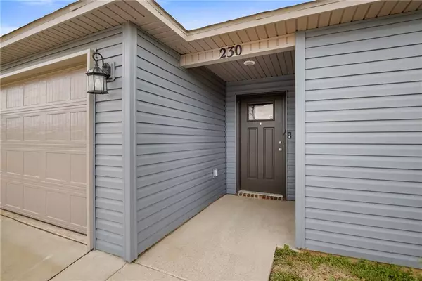 230 Colton Street, Huntsville, AR 72740