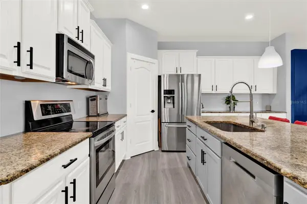 2161 HUNLEY AVE, Apopka, FL 32703