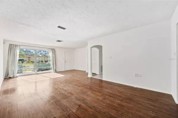 8135 WINTHROP DR, Port Richey, FL 34668