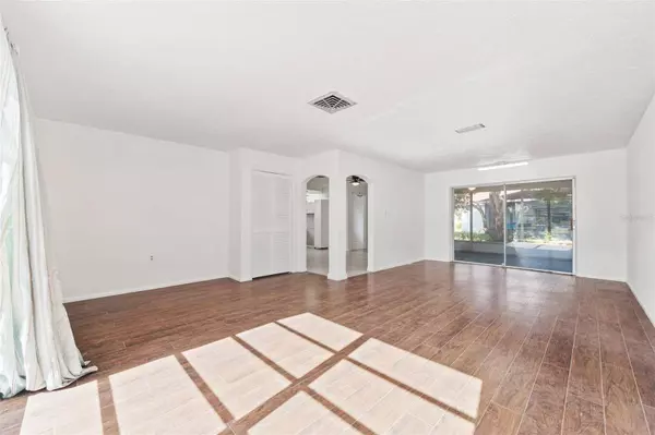 8135 WINTHROP DR, Port Richey, FL 34668