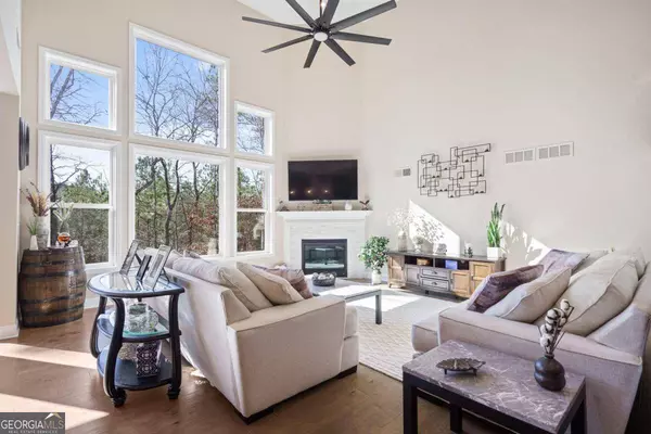 617 Morning Breeze LN, Canton, GA 30114