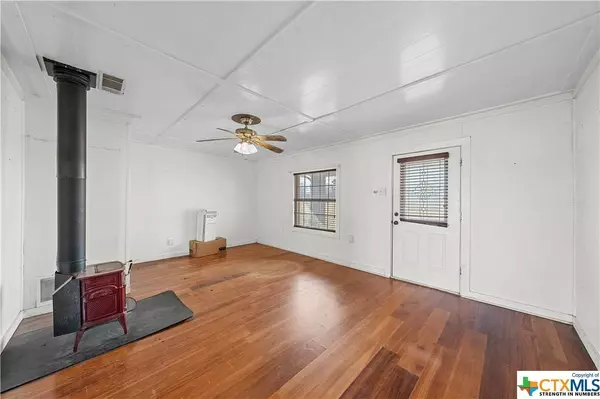 337 Gerald LN, Other, TX 76640