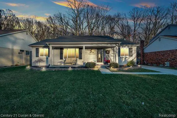 10203 CONTINENTAL Drive, Taylor, MI 48180