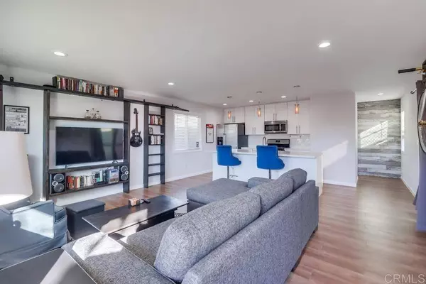 3737 Menlo AVE, San Diego, CA 92105