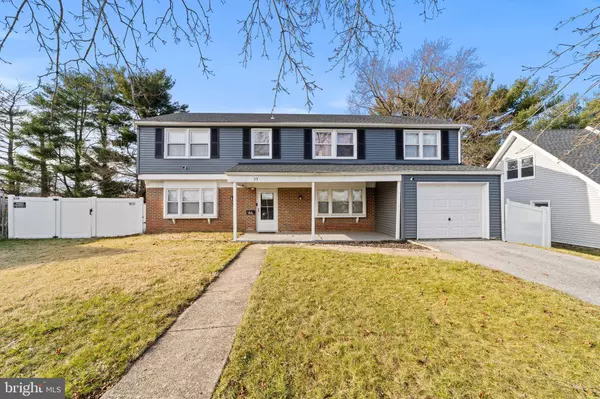 35 HOLSTONE LN, Willingboro, NJ 08046