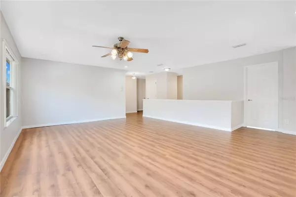 3213 EAGLE WATCH DR, Kissimmee, FL 34746