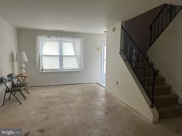 23 HAMAL CT, Blackwood, NJ 08012