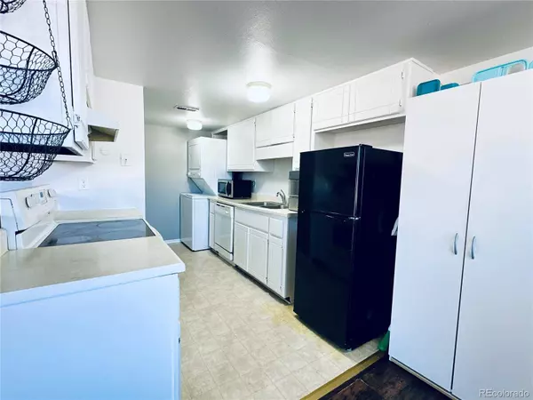 13395 E Louisiana AVE, Aurora, CO 80012