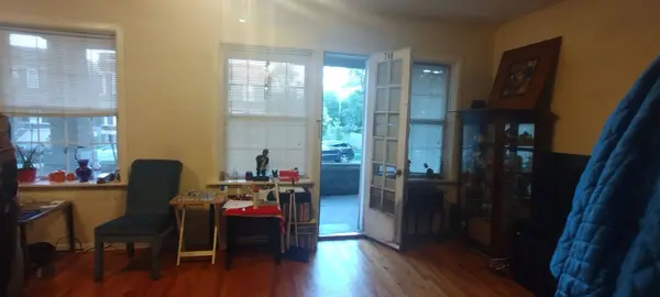 746 S Kilbourn Avenue, Chicago, IL 60624