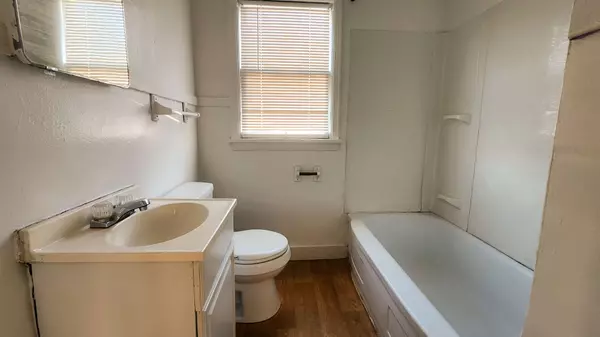 3121 Plantation Rd NE, Roanoke, VA 24012