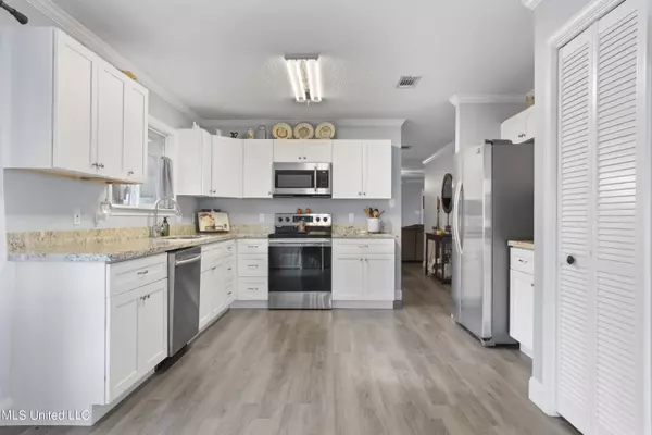 21800 Yankee Town Road, Saucier, MS 39574