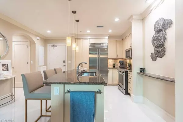 9123 STRADA PL #7310, Naples, FL 34108