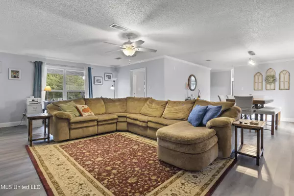 21800 Yankee Town Road, Saucier, MS 39574