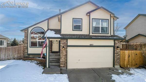 6913 Ancestra DR, Fountain, CO 80817