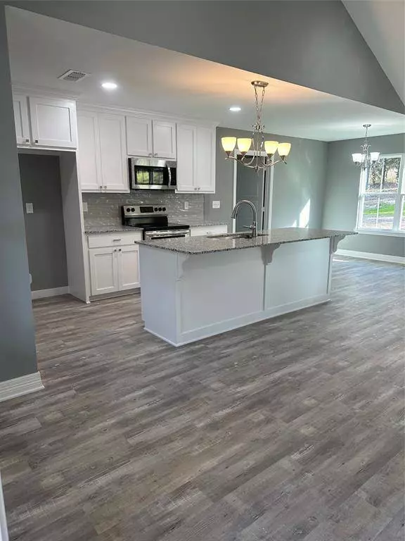 3507 Cr 2330, Mineola, TX 75773